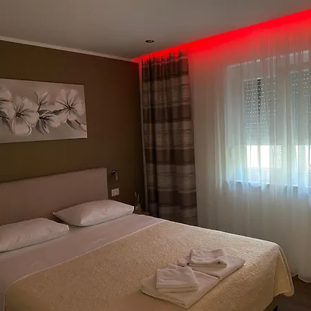 Anna Iii Apartament