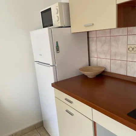 Anna Iii Apartament Baška