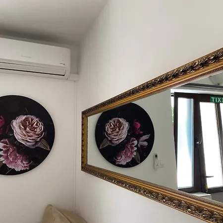 Anna Iii Apartamento *