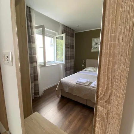 Anna Iii Apartamento Baška