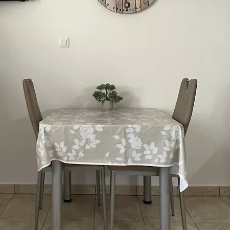 Anna Iii Apartamento